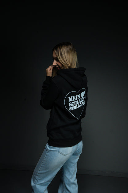 Schlager Herz Hoodie Schwarz mit Rückenprint