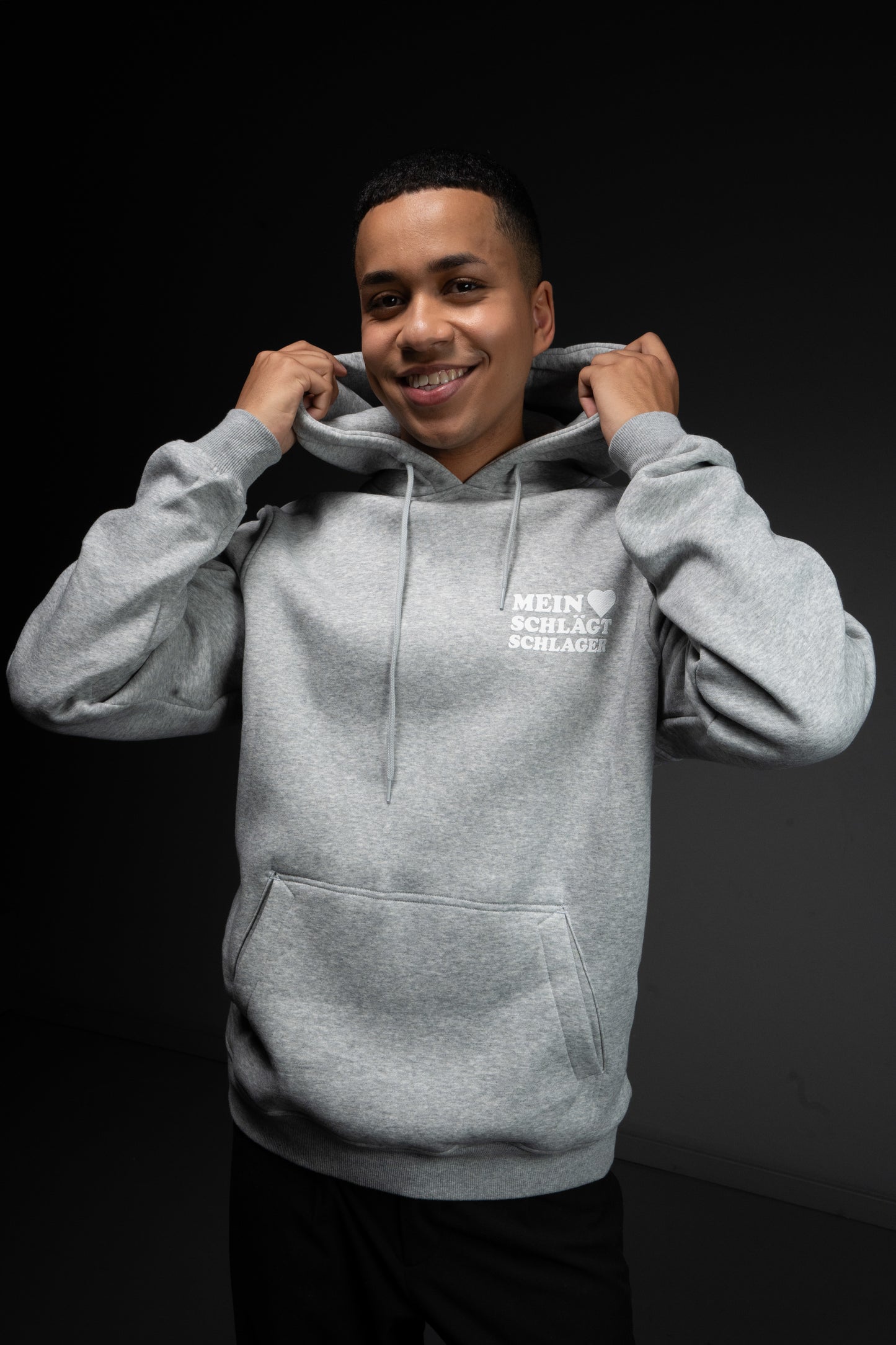 Schlager Logo Hoodie Hellgrau mit kleinem Logo