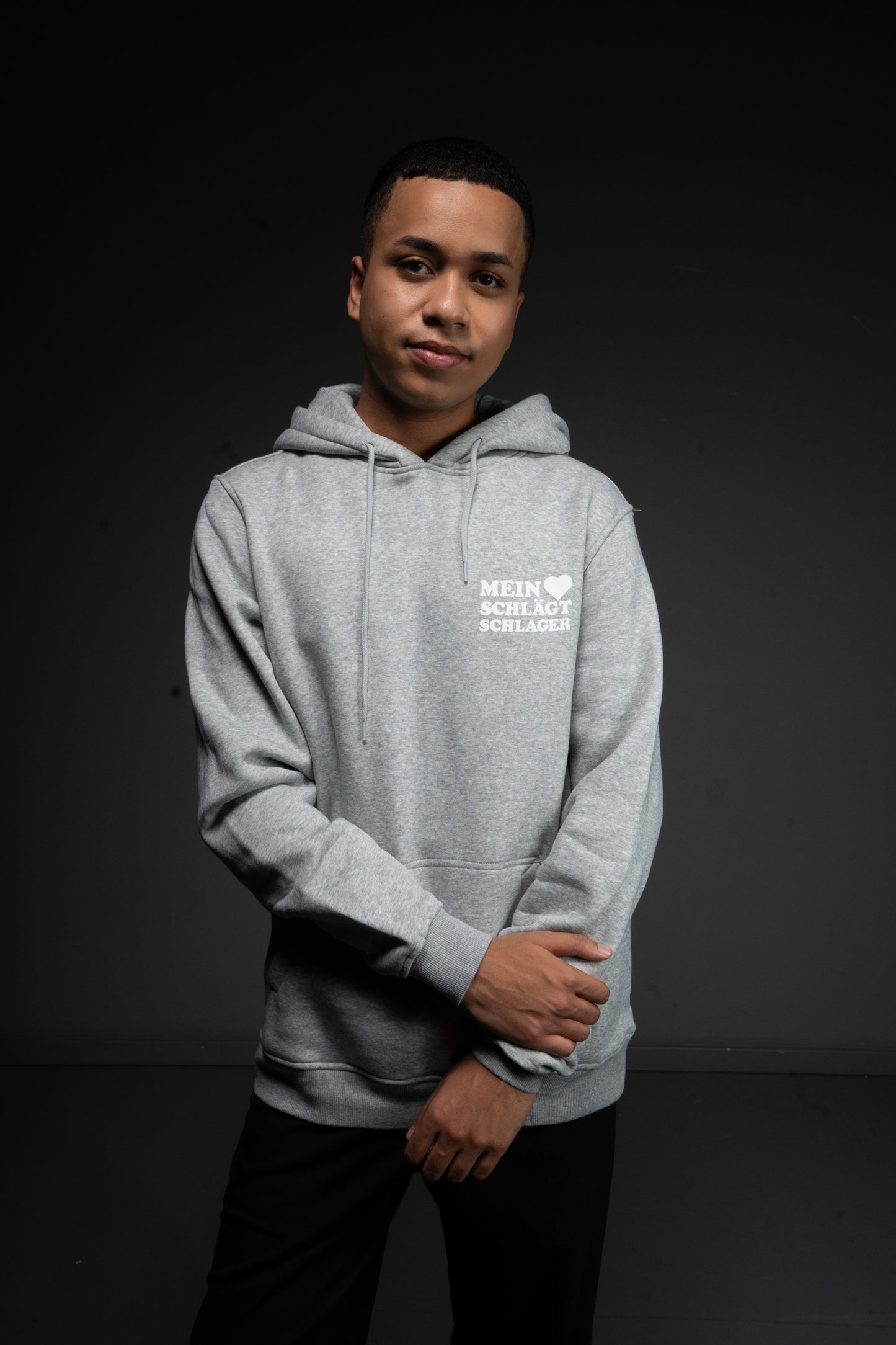 Schlager Logo Hoodie Hellgrau mit kleinem Logo